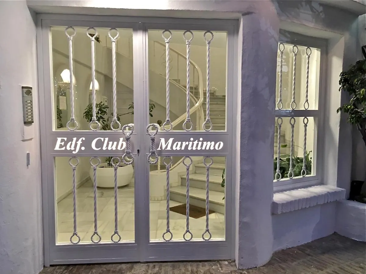 Deluxe Apartment On The Beach Marbella