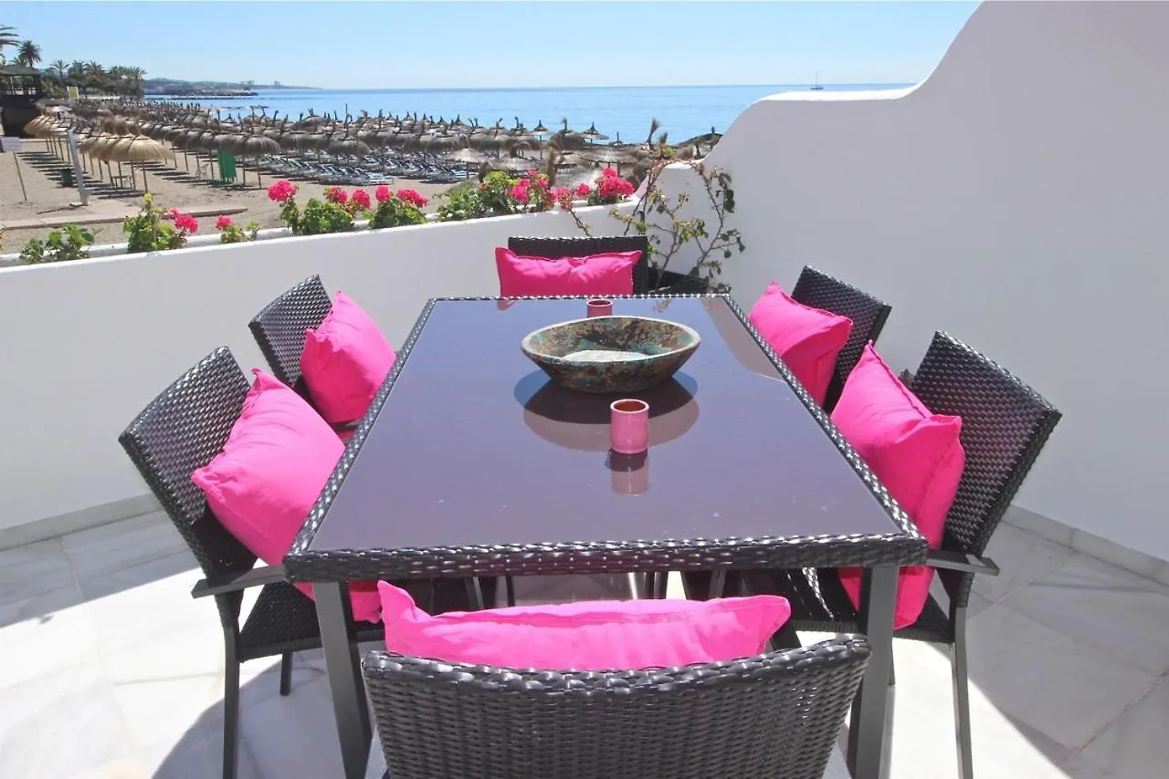 Deluxe Apartment On The Beach Marbella