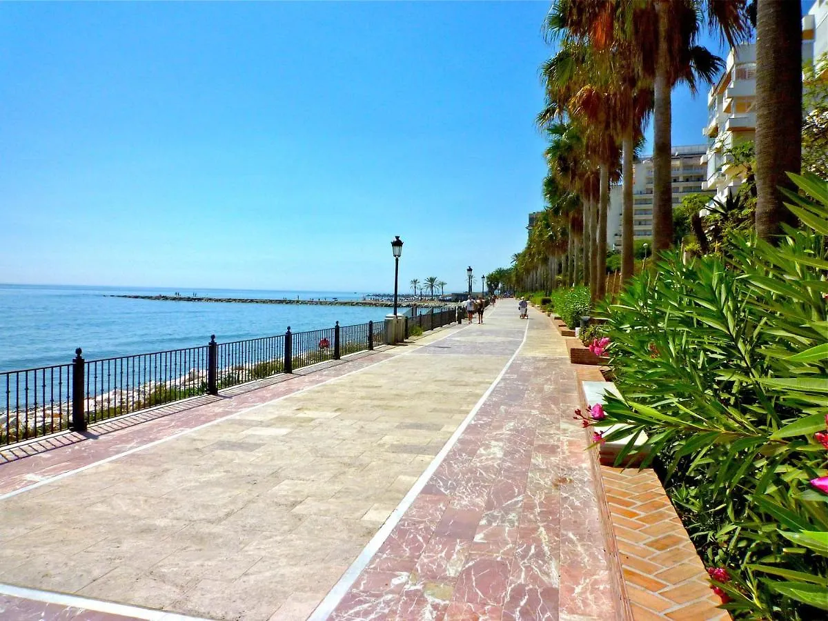 Deluxe Apartment On The Beach Marbella 0*,