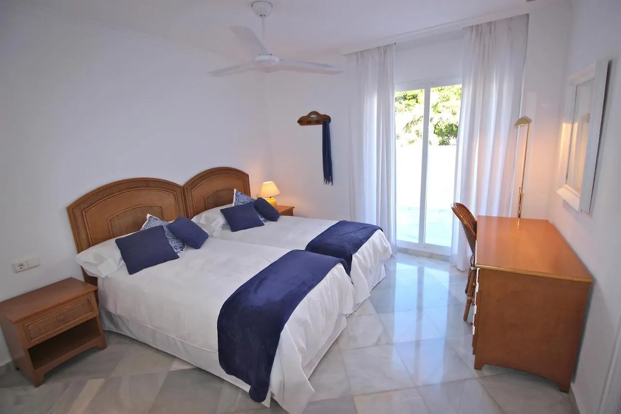 Deluxe Apartment On The Beach Marbella